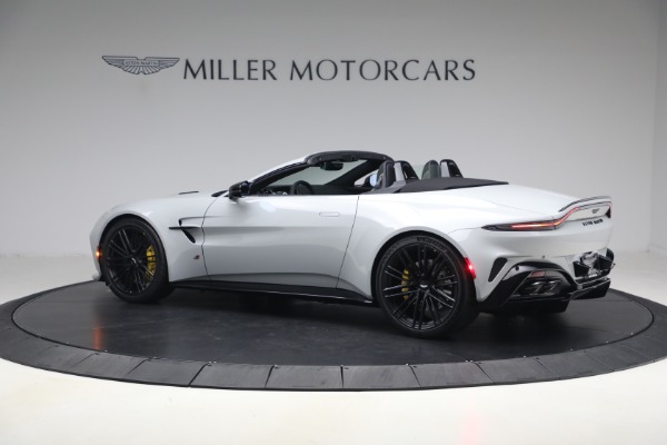 New 2026 Aston Martin Vantage S Roadster for sale $261,400 at Pagani of Greenwich in Greenwich CT 06830 4