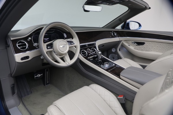 Used 2024 Bentley Continental GTC Speed for sale $294,900 at Pagani of Greenwich in Greenwich CT 06830 28
