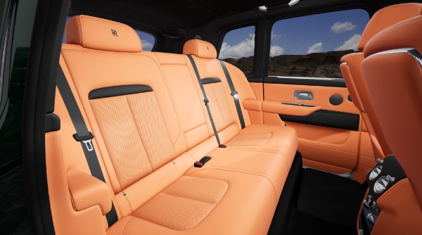 Used 2026 Rolls-Royce Cullinan for sale $425,900 at Pagani of Greenwich in Greenwich CT 06830 8