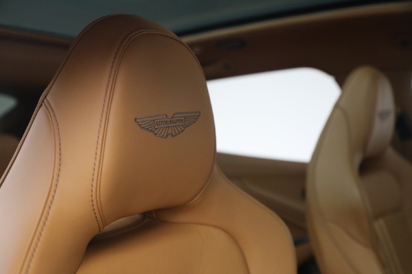 Used 2025 Aston Martin DBX 707 for sale $214,900 at Pagani of Greenwich in Greenwich CT 06830 25