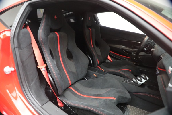 Used 2019 Ferrari 488 Pista for sale $899,900 at Pagani of Greenwich in Greenwich CT 06830 17