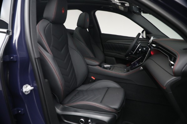New 2026 Maserati Grecale Modena V6 for sale $100,905 at Pagani of Greenwich in Greenwich CT 06830 16