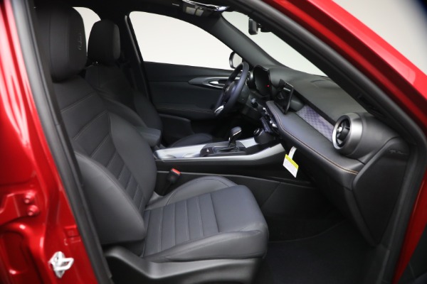 New 2026 Alfa Romeo Tonale Sprint for sale $46,935 at Pagani of Greenwich in Greenwich CT 06830 16