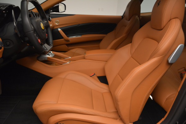 Used 2014 Ferrari FF for sale Sold at Pagani of Greenwich in Greenwich CT 06830 14