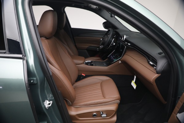 New 2026 Maserati Grecale Modena V6 for sale $96,295 at Pagani of Greenwich in Greenwich CT 06830 14