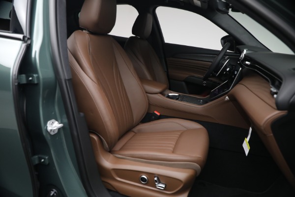 New 2026 Maserati Grecale Modena V6 for sale $96,295 at Pagani of Greenwich in Greenwich CT 06830 16