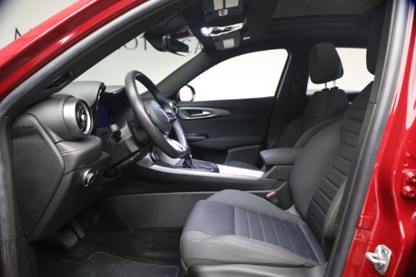 Used 2024 Alfa Romeo Tonale Hybrid Ti for sale $29,900 at Pagani of Greenwich in Greenwich CT 06830 15