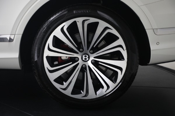 Used 2022 Bentley Bentayga V8 for sale $137,900 at Pagani of Greenwich in Greenwich CT 06830 15