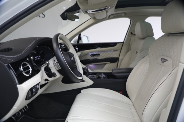 Used 2022 Bentley Bentayga V8 for sale $137,900 at Pagani of Greenwich in Greenwich CT 06830 20