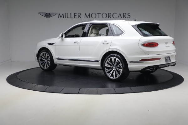 Used 2022 Bentley Bentayga V8 for sale $137,900 at Pagani of Greenwich in Greenwich CT 06830 4