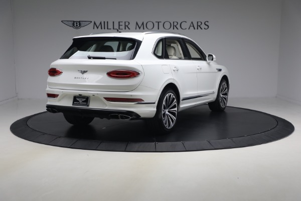 Used 2022 Bentley Bentayga V8 for sale $137,900 at Pagani of Greenwich in Greenwich CT 06830 7