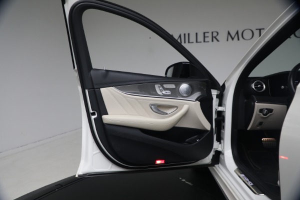 Used 2021 Mercedes-Benz E-Class AMG E 63 S for sale $82,900 at Pagani of Greenwich in Greenwich CT 06830 28