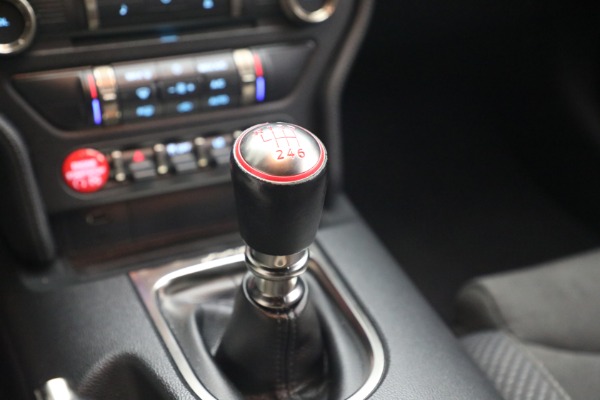 Used 2018 Ford Mustang Shelby GT350 for sale $53,900 at Pagani of Greenwich in Greenwich CT 06830 13