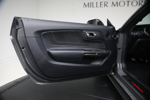 Used 2018 Ford Mustang Shelby GT350 for sale $53,900 at Pagani of Greenwich in Greenwich CT 06830 25