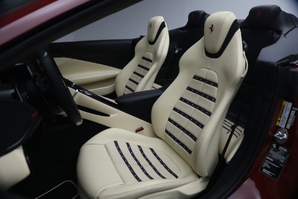 Used 2025 Ferrari Roma Spider for sale $317,900 at Pagani of Greenwich in Greenwich CT 06830 13