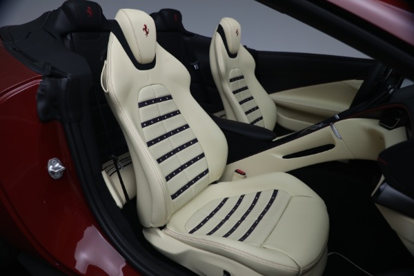 Used 2025 Ferrari Roma Spider for sale $317,900 at Pagani of Greenwich in Greenwich CT 06830 16