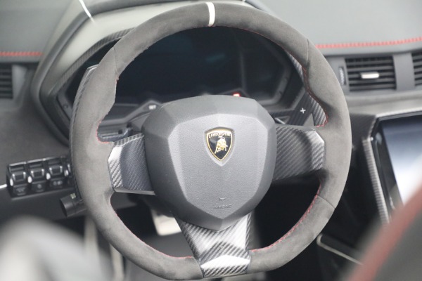 Used 2017 Lamborghini Centenario Roadster for sale $3,995,000 at Pagani of Greenwich in Greenwich CT 06830 17