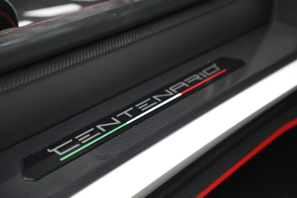 Used 2017 Lamborghini Centenario Roadster for sale $3,995,000 at Pagani of Greenwich in Greenwich CT 06830 23