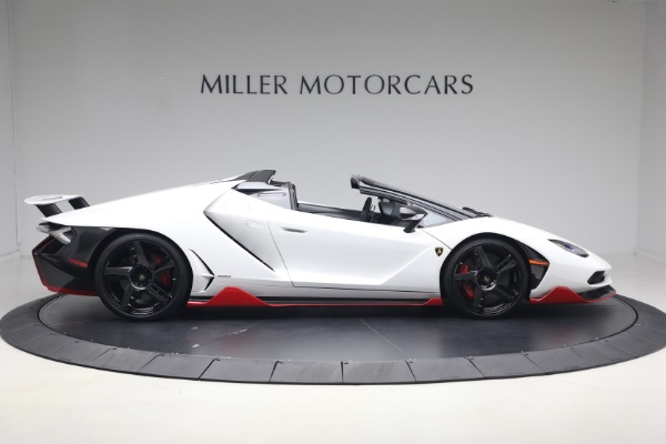 Used 2017 Lamborghini Centenario Roadster for sale $3,995,000 at Pagani of Greenwich in Greenwich CT 06830 8