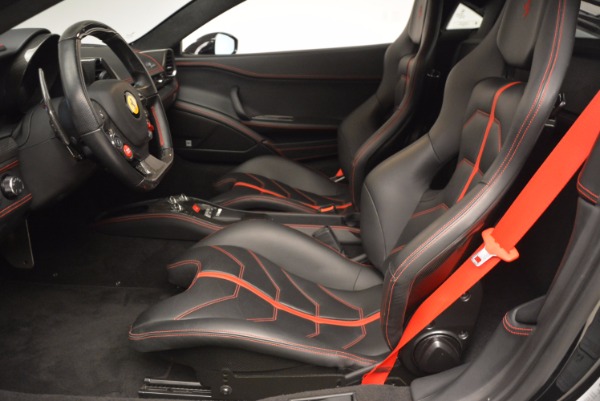 Used 2013 Ferrari 458 Italia for sale Sold at Pagani of Greenwich in Greenwich CT 06830 14