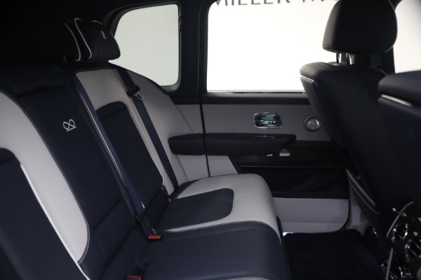 Used 2022 Rolls-Royce Black Badge Cullinan for sale $299,900 at Pagani of Greenwich in Greenwich CT 06830 25