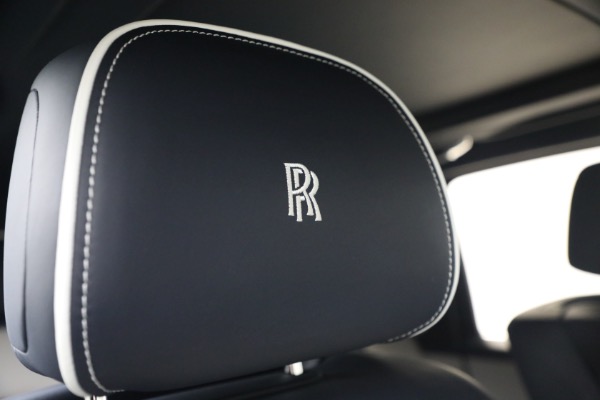 Used 2022 Rolls-Royce Black Badge Cullinan for sale $299,900 at Pagani of Greenwich in Greenwich CT 06830 26