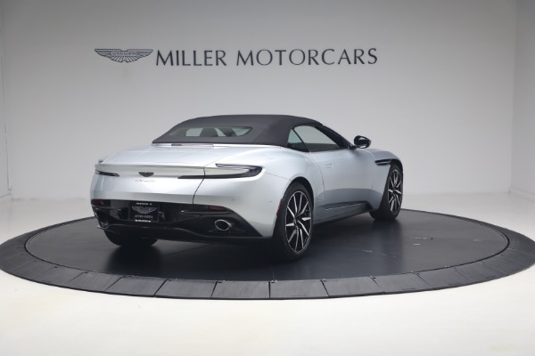 Used 2019 Aston Martin DB11 Volante for sale $105,900 at Pagani of Greenwich in Greenwich CT 06830 19