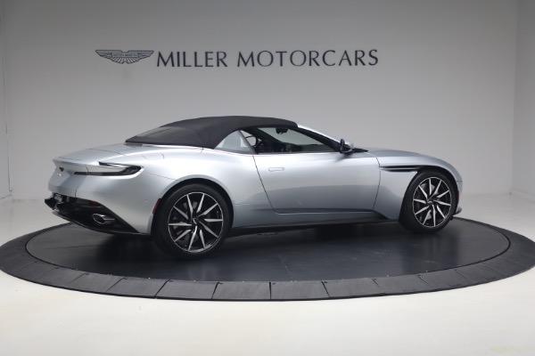 Used 2019 Aston Martin DB11 Volante for sale $105,900 at Pagani of Greenwich in Greenwich CT 06830 20