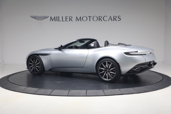 Used 2019 Aston Martin DB11 Volante for sale $105,900 at Pagani of Greenwich in Greenwich CT 06830 4