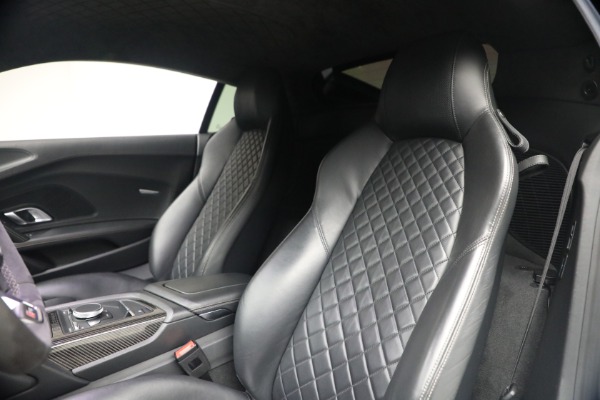 Used 2020 Audi R8 5.2 quattro V10 performance for sale $213,900 at Pagani of Greenwich in Greenwich CT 06830 21