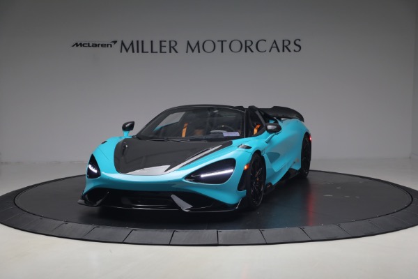 Used 2022 McLaren 765LT Spider for sale $599,900 at Pagani of Greenwich in Greenwich CT 06830 1