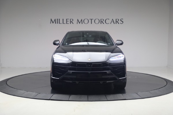 Used 2025 Lamborghini Urus SE for sale $305,900 at Pagani of Greenwich in Greenwich CT 06830 12