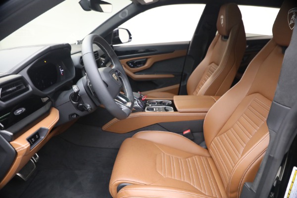 Used 2025 Lamborghini Urus SE for sale $305,900 at Pagani of Greenwich in Greenwich CT 06830 13
