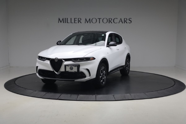 Used 2024 Alfa Romeo Tonale Hybrid Ti for sale $26,900 at Pagani of Greenwich in Greenwich CT 06830 12