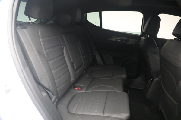 Used 2024 Alfa Romeo Tonale Hybrid Ti for sale $26,900 at Pagani of Greenwich in Greenwich CT 06830 19