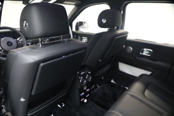New 2027 Rolls-Royce Black Badge Cullinan for sale $576,350 at Pagani of Greenwich in Greenwich CT 06830 26