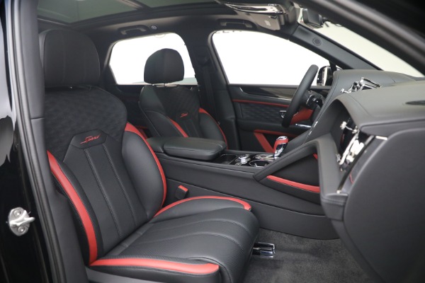 New 2026 Bentley Bentayga Speed V8 for sale $334,815 at Pagani of Greenwich in Greenwich CT 06830 24