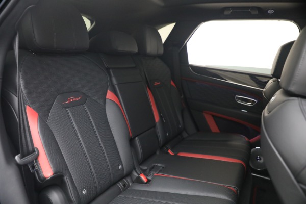 New 2026 Bentley Bentayga Speed V8 for sale $334,815 at Pagani of Greenwich in Greenwich CT 06830 27