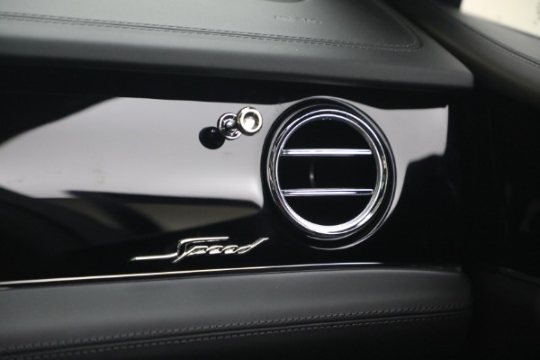 New 2026 Bentley Bentayga Speed V8 for sale $334,815 at Pagani of Greenwich in Greenwich CT 06830 28