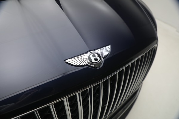 New 2026 Bentley Bentayga Azure V8 for sale $291,615 at Pagani of Greenwich in Greenwich CT 06830 13
