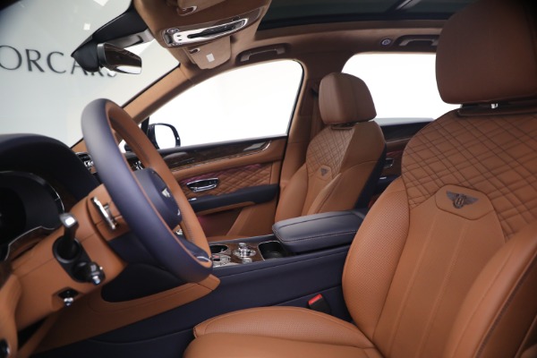 New 2026 Bentley Bentayga Azure V8 for sale $291,615 at Pagani of Greenwich in Greenwich CT 06830 17