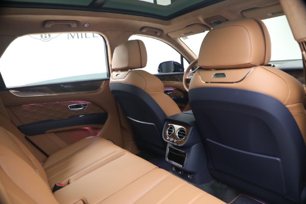 New 2026 Bentley Bentayga Azure V8 for sale $291,615 at Pagani of Greenwich in Greenwich CT 06830 25