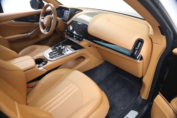 Used 2026 Aston Martin DBX 707 for sale $259,900 at Pagani of Greenwich in Greenwich CT 06830 17