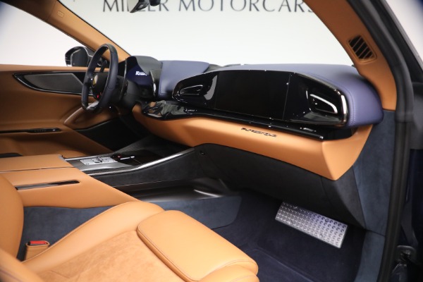 Used 2025 Ferrari Purosangue for sale $545,900 at Pagani of Greenwich in Greenwich CT 06830 18