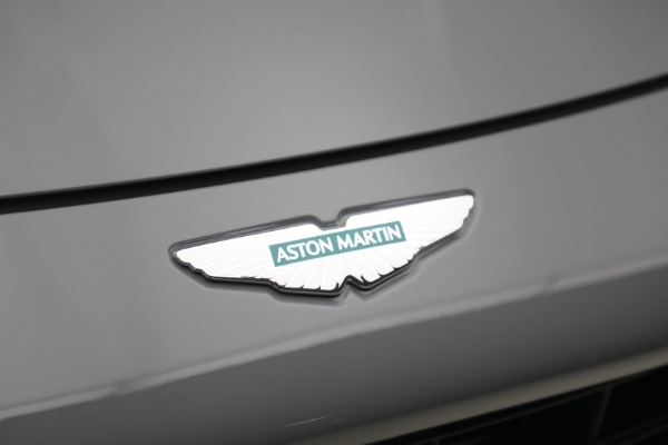 New 2026 Aston Martin Vantage Roadster for sale $263,400 at Pagani of Greenwich in Greenwich CT 06830 25