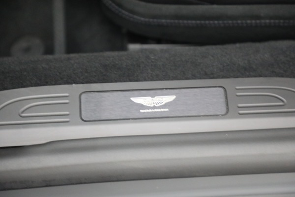 New 2026 Aston Martin Vantage Roadster for sale $263,400 at Pagani of Greenwich in Greenwich CT 06830 27