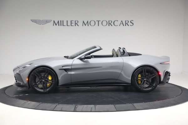 New 2026 Aston Martin Vantage Roadster for sale $263,400 at Pagani of Greenwich in Greenwich CT 06830 3