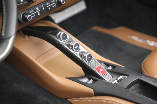 Used 2021 Ferrari 812 GTS for sale $1,039,900 at Pagani of Greenwich in Greenwich CT 06830 21