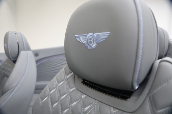 New 2026 Bentley Continental GTC Azure for sale $398,900 at Pagani of Greenwich in Greenwich CT 06830 26