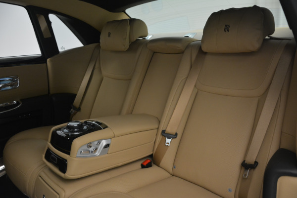 Used 2016 Rolls-Royce Ghost for sale Sold at Pagani of Greenwich in Greenwich CT 06830 27